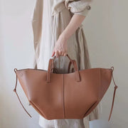 Large capacity ladies leather tot