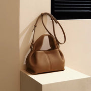 Cloud pouch women tot